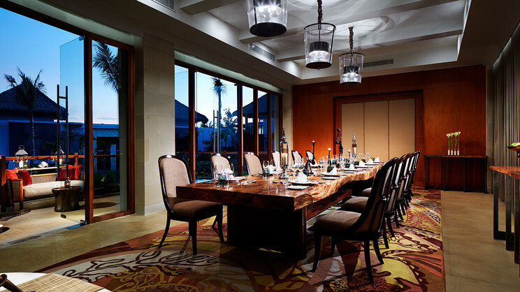 Samabe Bali Suites & Villas